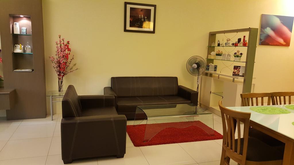 Qaiser Executive Stay East Lake Residence Kampong Bohol Exterior foto